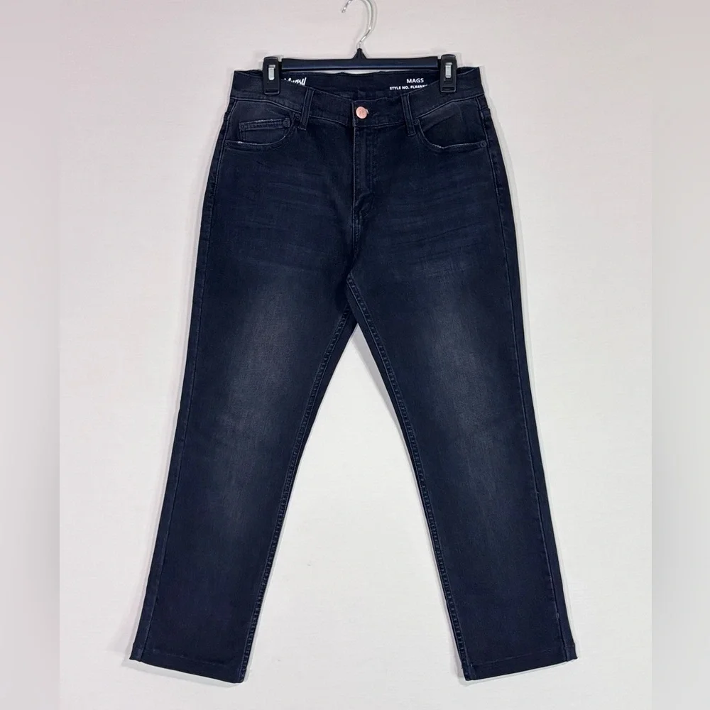 Mugsy MAGS Dark Wash Stretch Jeans Modern Slim Luxe Comfort Fit
